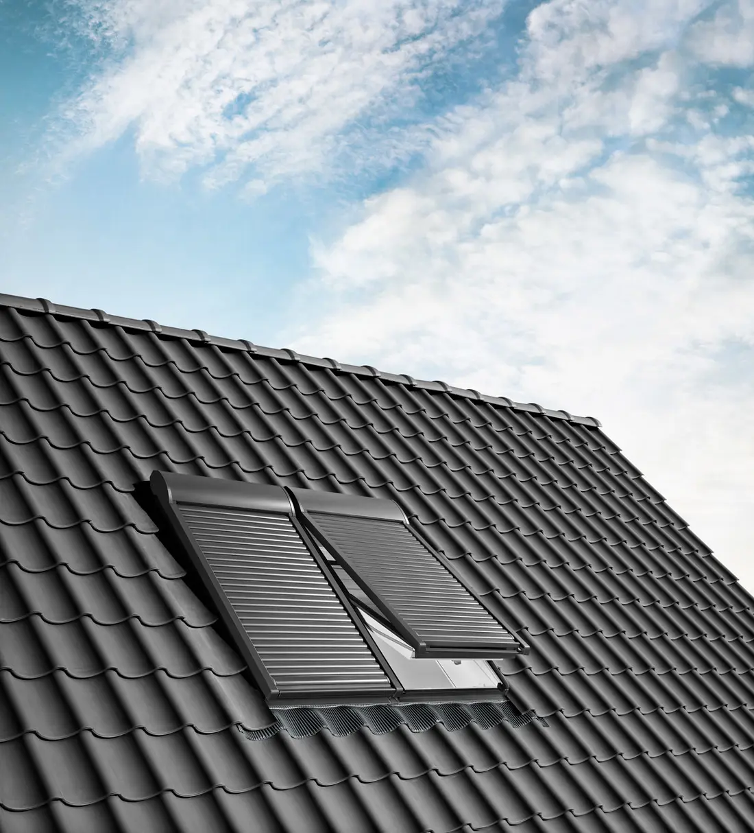 manualne-ovladana-roleta-velux-1